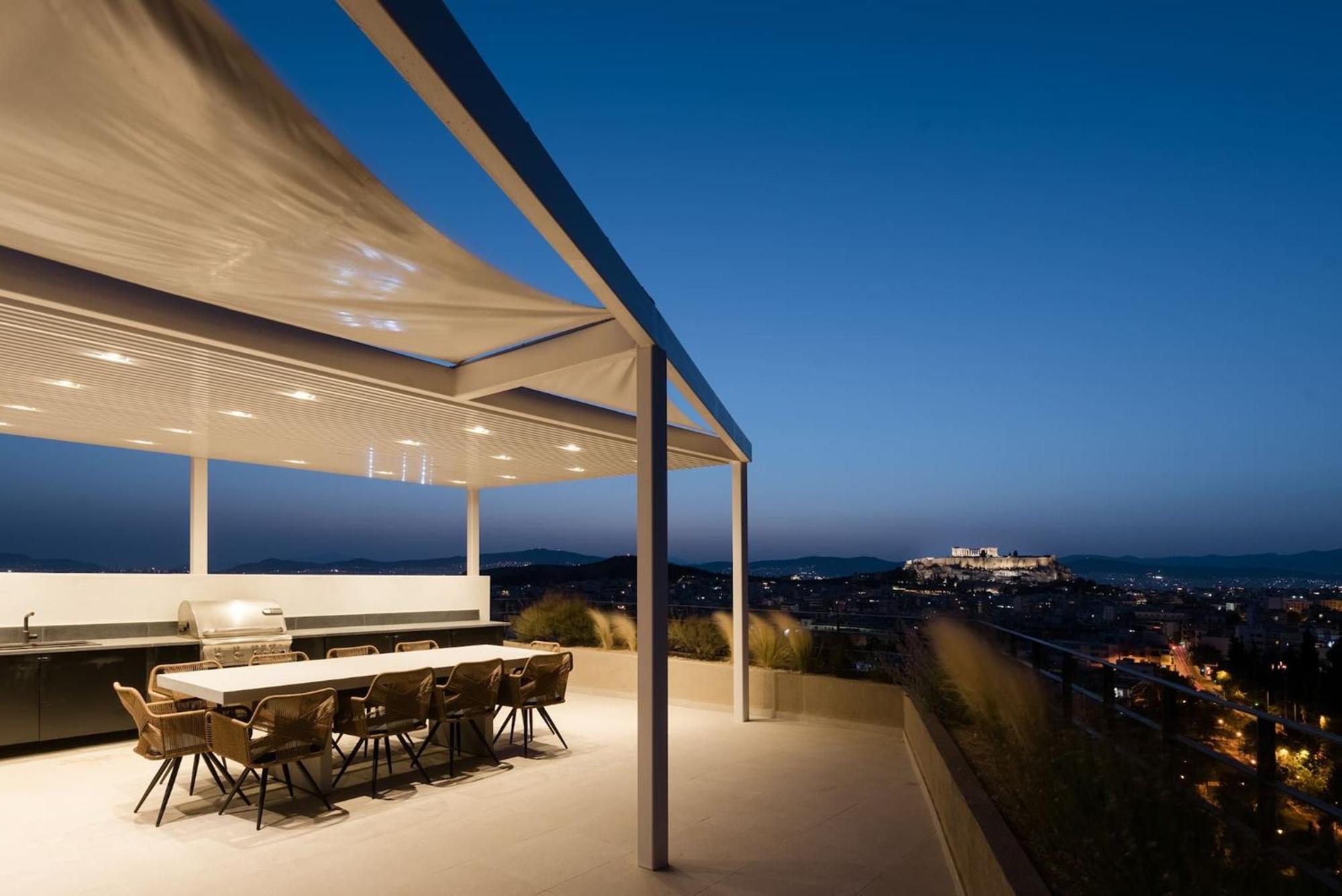 Urban Apt With Stunning Acropolis View & Roofdeck Афины Экстерьер фото